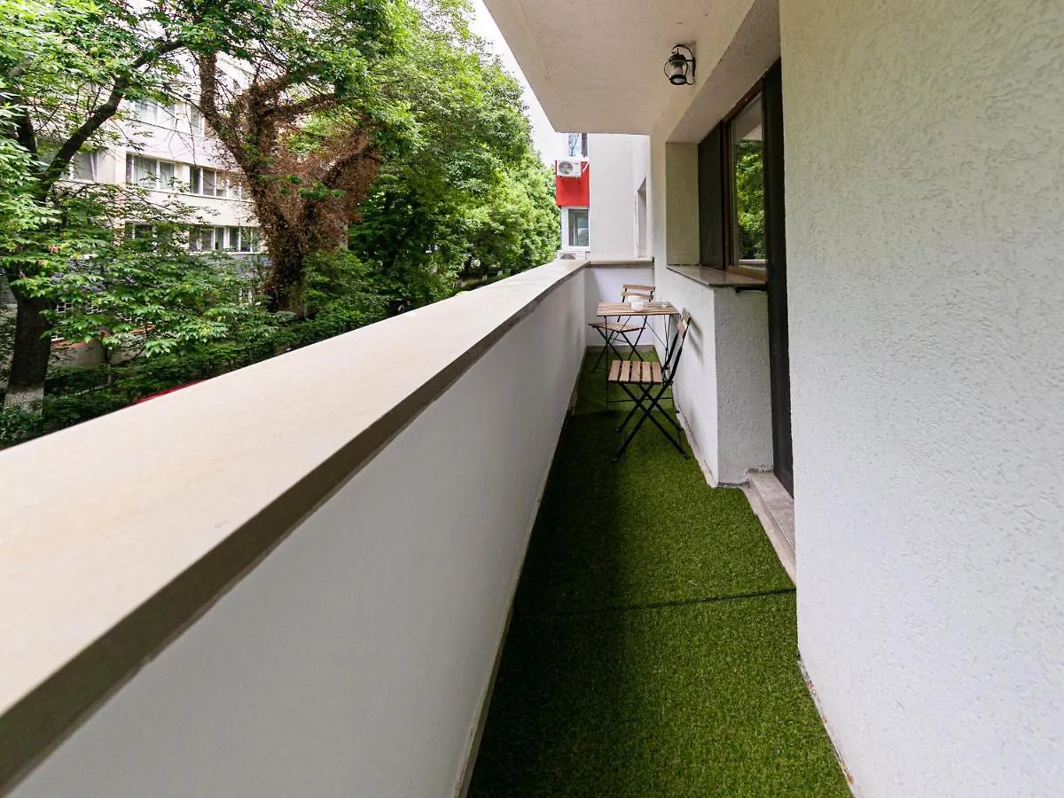 아파트 One Bedroom Near Floreasca Park 부쿠레슈티