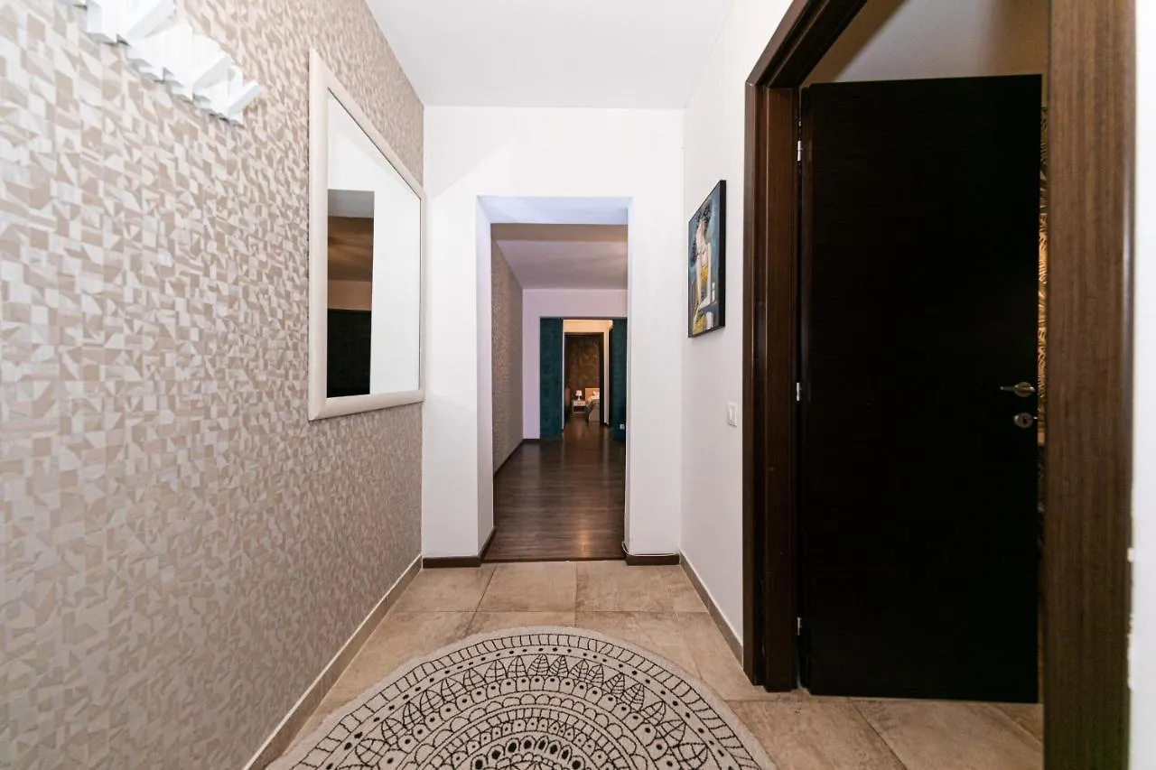One Bedroom Near Floreasca Park Bucarest Apartamento